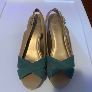 Beautiful slingback sandals 3in heel